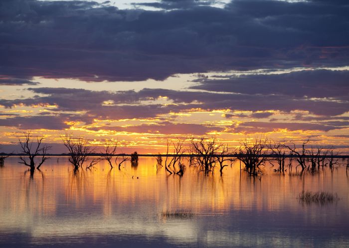 Sunset Strip, Lake Menindee